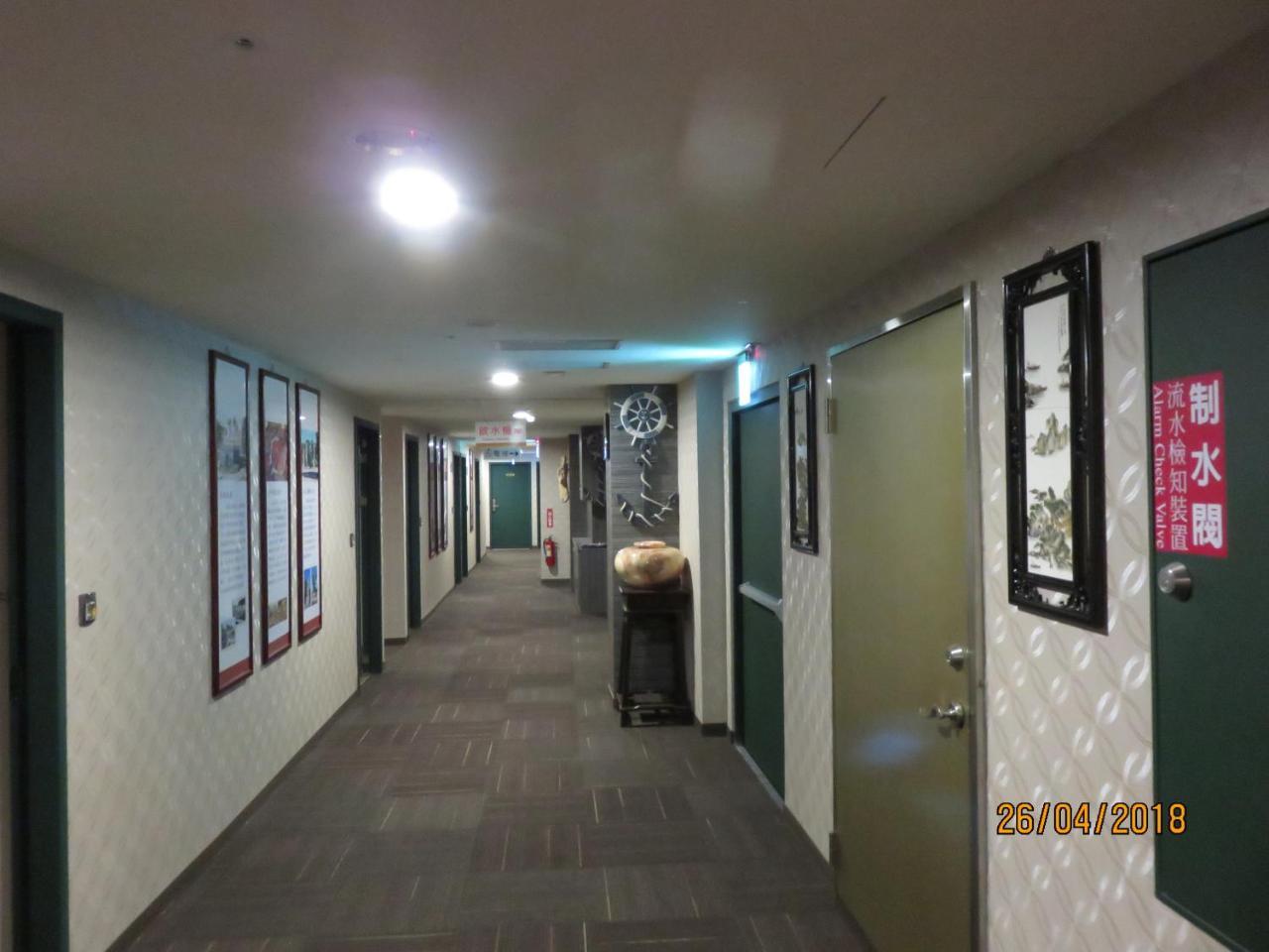 Mao Hua Motel Đài Trung Ngoại thất bức ảnh